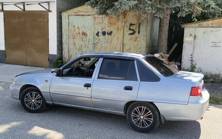 Daewoo Nexia I рестайлинг, 2011 год, 177 000 рублей, 2 фотография