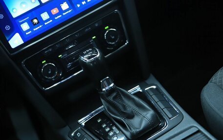 Skoda Superb III рестайлинг, 2013 год, 1 330 000 рублей, 16 фотография