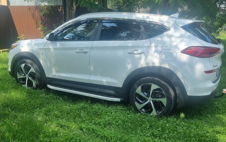 Hyundai Tucson III, 2019 год, 2 500 000 рублей, 3 фотография