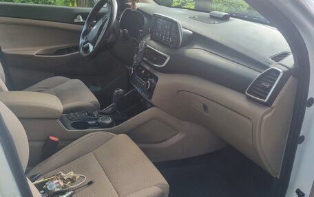 Hyundai Tucson III, 2019 год, 2 500 000 рублей, 7 фотография