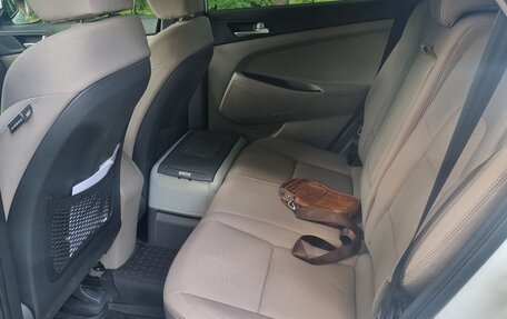 Hyundai Tucson III, 2019 год, 2 500 000 рублей, 9 фотография