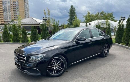 Mercedes-Benz E-Класс, 2018 год, 2 873 500 рублей, 10 фотография