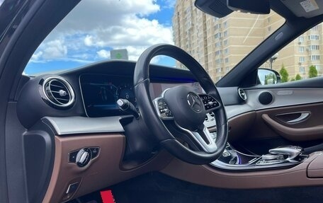 Mercedes-Benz E-Класс, 2018 год, 2 873 500 рублей, 15 фотография