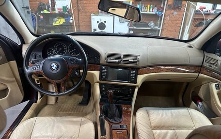BMW 5 серия, 2000 год, 1 050 000 рублей, 8 фотография