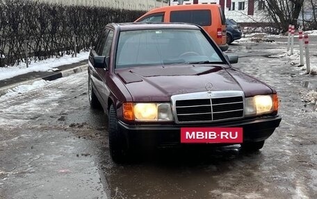 Mercedes-Benz 190 (W201), 1985 год, 210 000 рублей, 2 фотография