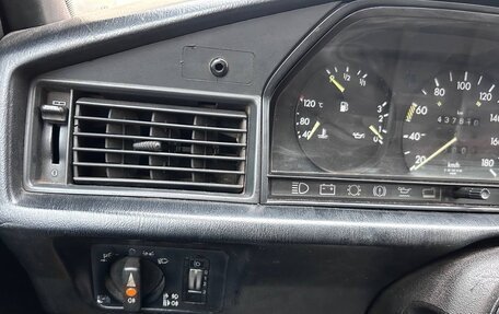 Mercedes-Benz 190 (W201), 1985 год, 210 000 рублей, 16 фотография