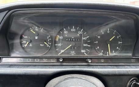 Mercedes-Benz 190 (W201), 1985 год, 210 000 рублей, 14 фотография