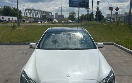 Mercedes-Benz E-Класс, 2014 год, 3 200 000 рублей, 3 фотография