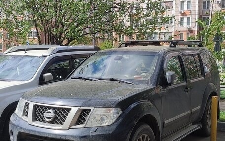 Nissan Pathfinder, 2011 год, 1 600 000 рублей, 4 фотография
