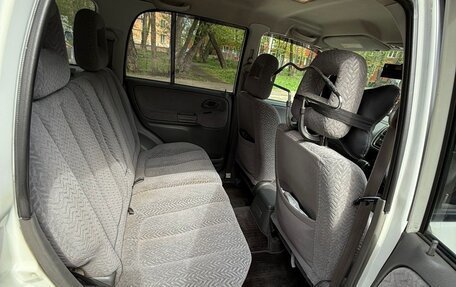 Suzuki Escudo III, 2001 год, 725 000 рублей, 12 фотография