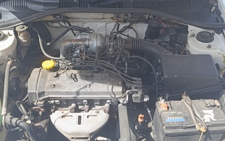 Toyota Caldina, 2000 год, 410 000 рублей, 20 фотография