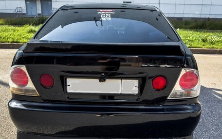 Toyota Altezza, 1998 год, 790 000 рублей, 3 фотография