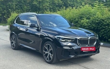 BMW X5, 2019 год, 6 550 000 рублей, 2 фотография