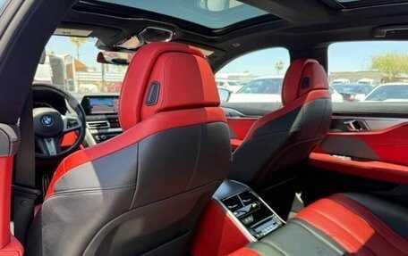 BMW 8 серия, 2022 год, 5 871 923 рублей, 23 фотография