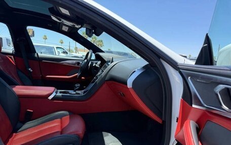 BMW 8 серия, 2022 год, 5 871 923 рублей, 28 фотография