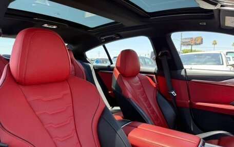 BMW 8 серия, 2022 год, 5 871 923 рублей, 30 фотография