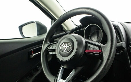 Toyota Yaris XP150 рестайлинг, 2019 год, 1 639 000 рублей, 11 фотография