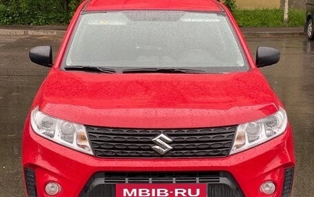 Suzuki Vitara II рестайлинг, 2021 год, 2 350 000 рублей, 2 фотография