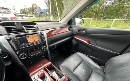 Toyota Camry, 2013 год, 1 670 000 рублей, 10 фотография