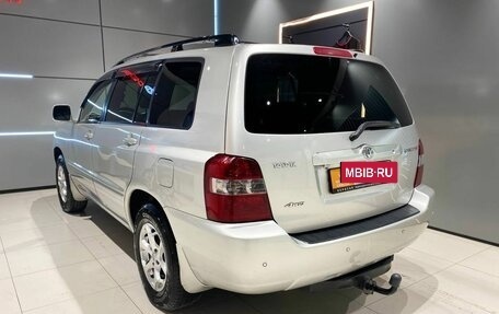 Toyota Highlander III, 2005 год, 1 370 000 рублей, 3 фотография