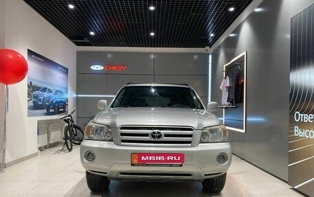 Toyota Highlander III, 2005 год, 1 370 000 рублей, 8 фотография