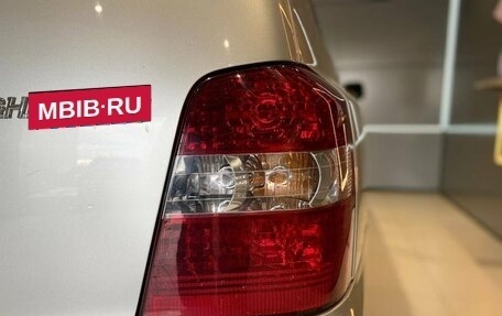 Toyota Highlander III, 2005 год, 1 370 000 рублей, 10 фотография
