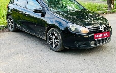 Volkswagen Golf VI, 2011 год, 990 000 рублей, 2 фотография