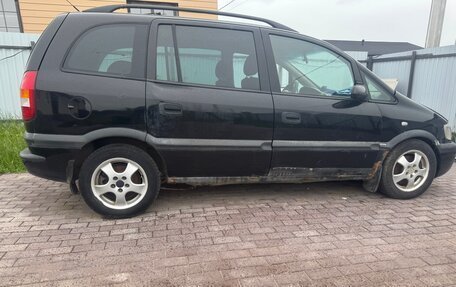 Opel Zafira A рестайлинг, 1999 год, 160 000 рублей, 1 фотография