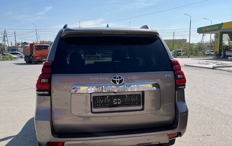 Toyota Land Cruiser Prado 150 рестайлинг 2, 2020 год, 4 700 000 рублей, 3 фотография