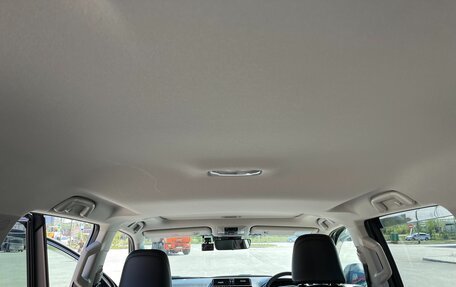 Toyota Land Cruiser Prado 150 рестайлинг 2, 2020 год, 4 700 000 рублей, 11 фотография