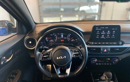 KIA Cerato IV, 2022 год, 2 690 000 рублей, 9 фотография