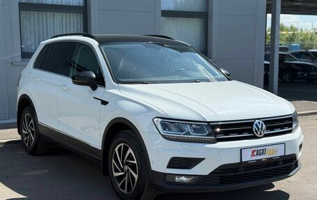 Volkswagen Tiguan II, 2018 год, 2 075 000 рублей, 3 фотография