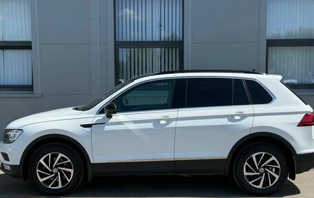 Volkswagen Tiguan II, 2018 год, 2 075 000 рублей, 7 фотография