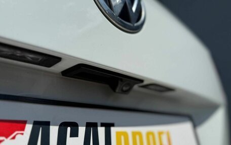 Volkswagen Tiguan II, 2018 год, 2 075 000 рублей, 20 фотография