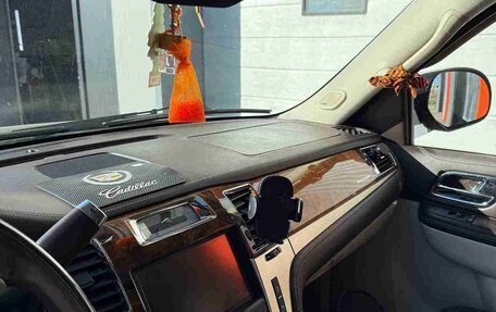 Cadillac Escalade III, 2013 год, 2 500 000 рублей, 8 фотография