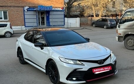 Toyota Camry, 2021 год, 3 499 999 рублей, 4 фотография