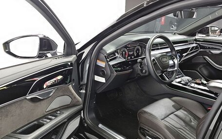 Audi A8, 2021 год, 5 860 000 рублей, 2 фотография