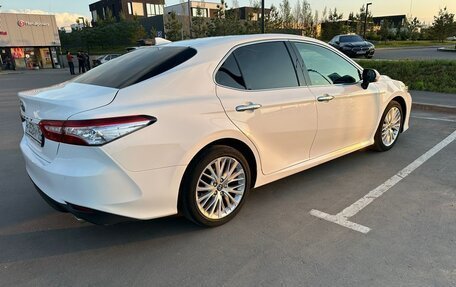 Toyota Camry, 2020 год, 2 500 000 рублей, 7 фотография