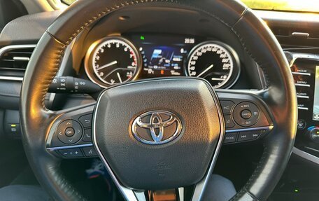 Toyota Camry, 2020 год, 2 500 000 рублей, 19 фотография