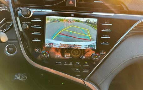 Toyota Camry, 2020 год, 2 500 000 рублей, 18 фотография