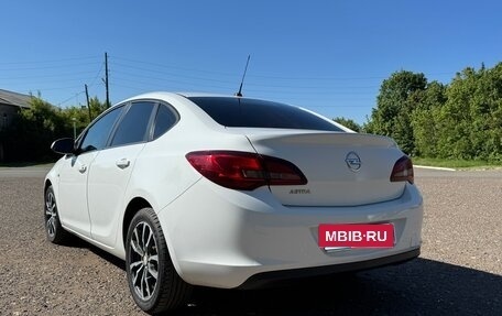 Opel Astra J, 2012 год, 3 фотография