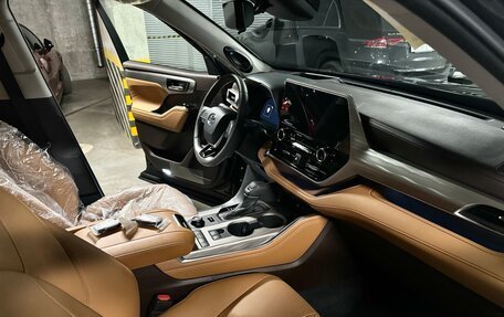 Toyota Highlander, 2025 год, 5 350 000 рублей, 15 фотография