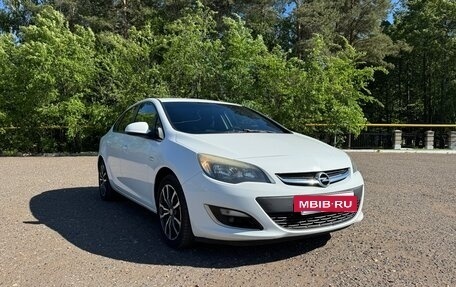 Opel Astra J, 2012 год, 5 фотография