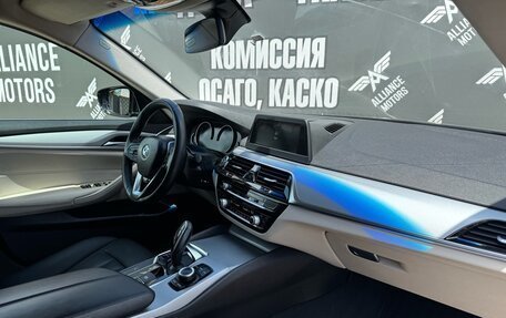 BMW 5 серия, 2019 год, 2 700 000 рублей, 23 фотография