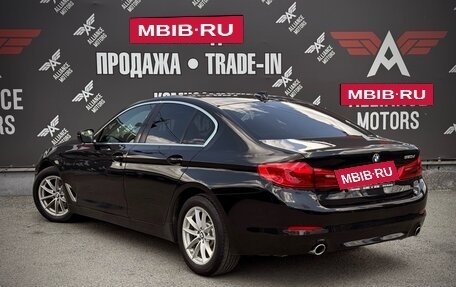 BMW 5 серия, 2019 год, 2 700 000 рублей, 5 фотография