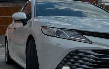 Toyota Camry, 2018 год, 3 220 000 рублей, 9 фотография