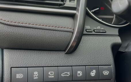 Toyota Camry, 2018 год, 3 220 000 рублей, 15 фотография