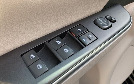 Toyota Camry, 2016 год, 1 670 000 рублей, 12 фотография