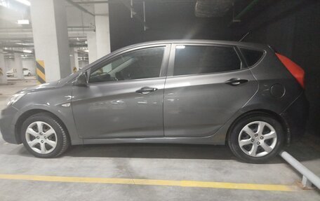 Hyundai Solaris II рестайлинг, 2012 год, 631 000 рублей, 2 фотография