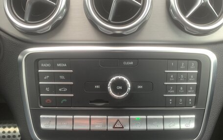 Mercedes-Benz GLA, 2017 год, 1 600 000 рублей, 12 фотография